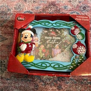 Disney Mickey Mouse Christmas Snow Water Globe Photo Frame 4X6